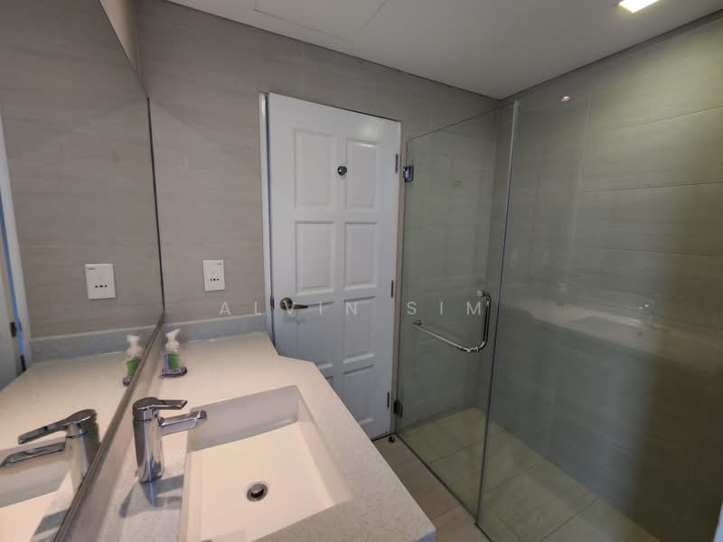 Sommerville Park, Sommerville Estate Road, 3 Bedrooms, 1,948 sqft, Condominium For Rent, by Alvin Sim, 500206702 - Bathroom - PropertyGuru.com.sg
