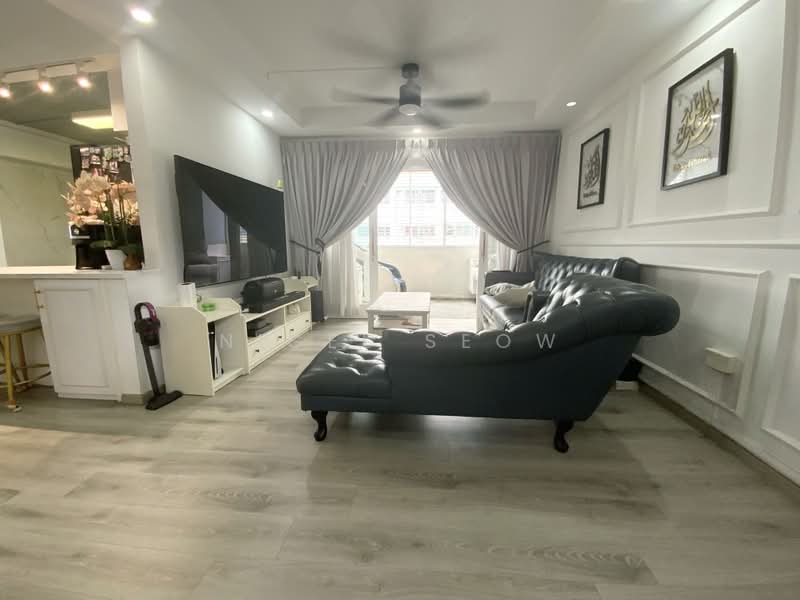 287 Choa Chu Kang Avenue 2, 287 Choa Chu Kang Avenue 2, 4 Bedrooms, 1,604 sqft, HDB Flat For Sale, by Nigel Seow, 500206706 - Living Room - PropertyGuru.com.sg