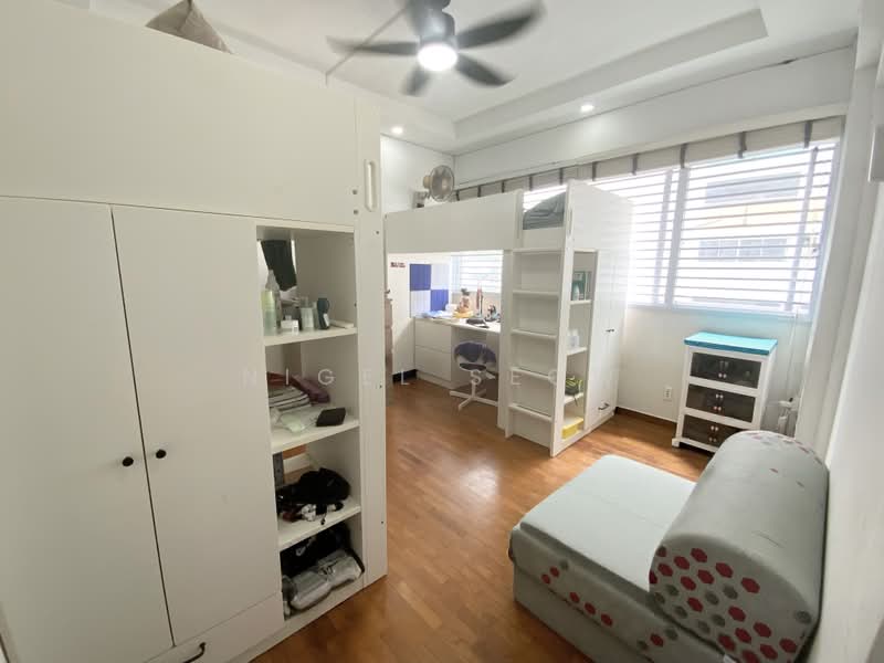 287 Choa Chu Kang Avenue 2, 287 Choa Chu Kang Avenue 2, 4 Bedrooms, 1,604 sqft, HDB Flat For Sale, by Nigel Seow, 500206706 - Bedroom - PropertyGuru.com.sg