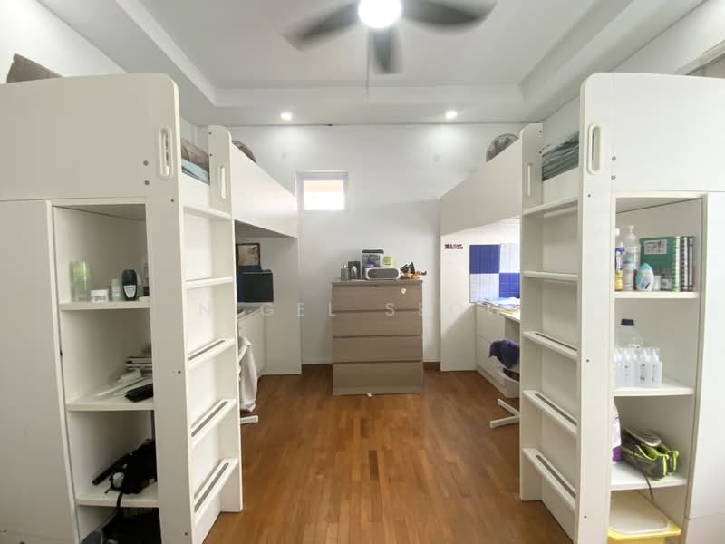 287 Choa Chu Kang Avenue 2, 287 Choa Chu Kang Avenue 2, 4 Bedrooms, 1,604 sqft, HDB Flat For Sale, by Nigel Seow, 500206706 - Bedroom - PropertyGuru.com.sg