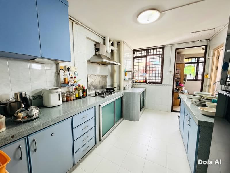 19 Eunos Crescent, 19 Eunos Crescent, 3 Bedrooms, 818 sqft, HDB Flat For Sale, by Cindy Fu 付小姐, 500206707 - Kitchen - PropertyGuru.com.sg