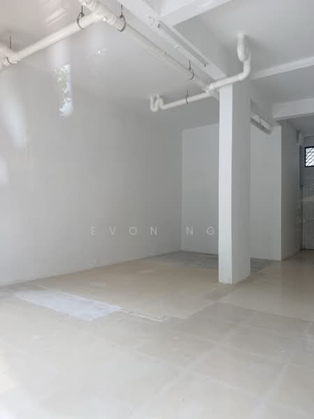Reservoir Village, Bedok Reservoir Road, 630 sqft, Shop / Shophouse For Rent, by Evon Ng, 500206716 - Interior - CommercialGuru.com.sg