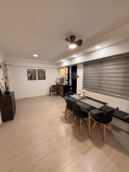 987D Jurong West Street 93, 987D Jurong West Street 93, 3 Bedrooms, 1,184 sqft, HDB Flat For Sale, by Nur Ayat, 500206717 - Living Room - PropertyGuru.com.sg