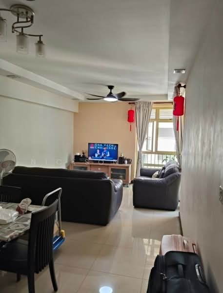 Master bedroom available for rent in Punggol Area! 032, , Room Rental, 95 sqft, HDB Flat For Rent, by Nickson Guay, 500206719 - Living Room - PropertyGuru.com.sg