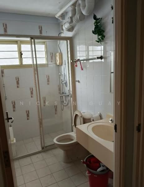 Master bedroom available for rent in Punggol Area! 032, , Room Rental, 95 sqft, HDB Flat For Rent, by Nickson Guay, 500206719 - Bathroom - PropertyGuru.com.sg