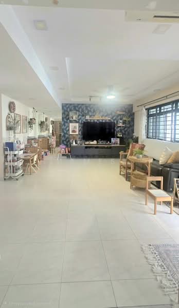 534 Jelapang Road, 534 Jelapang Road, 3 Bedrooms, 1,098 sqft, HDB Flat For Sale, by James Yeo, 500206720 - Living Room - PropertyGuru.com.sg