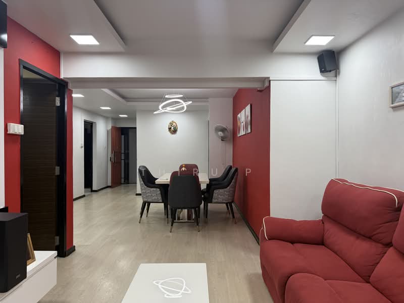 654B Jurong West Street 61, 654B Jurong West Street 61, 3 Bedrooms, 1,184 sqft, HDB Flat For Sale, by Thiru P, 500206722 - Living Room - PropertyGuru.com.sg