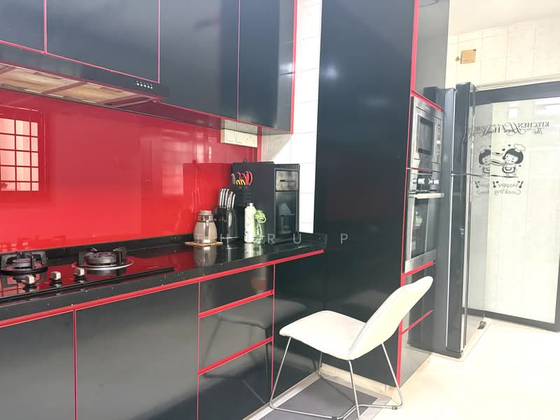 654B Jurong West Street 61, 654B Jurong West Street 61, 3 Bedrooms, 1,184 sqft, HDB Flat For Sale, by Thiru P, 500206722 - Kitchen - PropertyGuru.com.sg