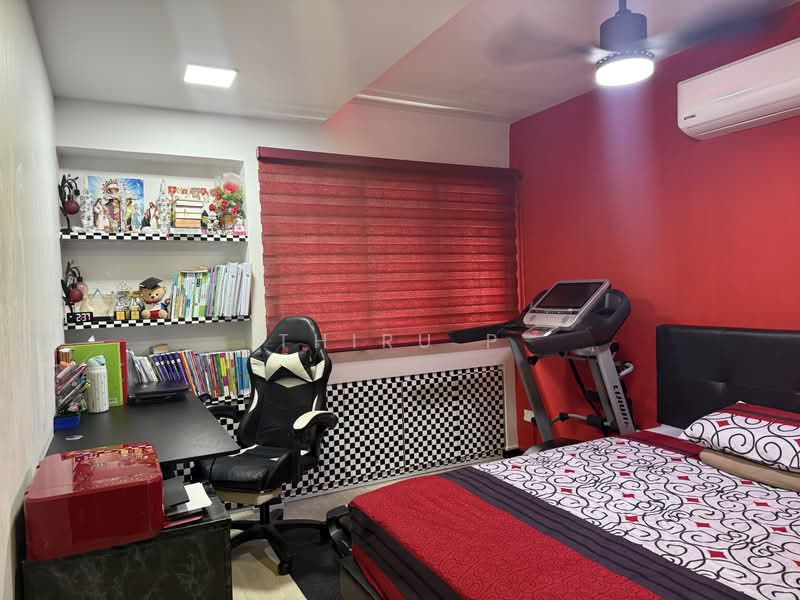 654B Jurong West Street 61, 654B Jurong West Street 61, 3 Bedrooms, 1,184 sqft, HDB Flat For Sale, by Thiru P, 500206722 - Bedroom - PropertyGuru.com.sg