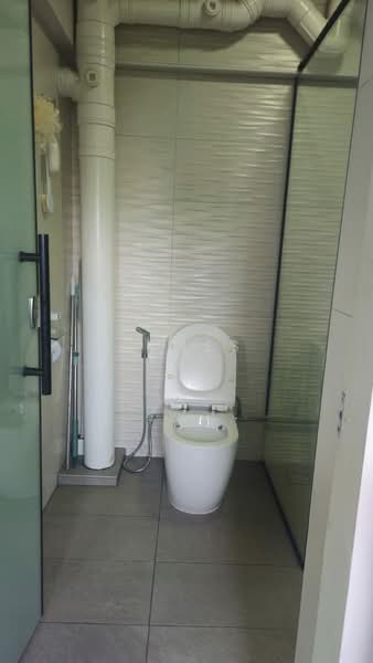 643 Yishun Street 61, 643 Yishun Street 61, 4 Bedrooms, 1,528 sqft, HDB Flat For Sale, by James Yeo, 500206723 - Bathroom - PropertyGuru.com.sg