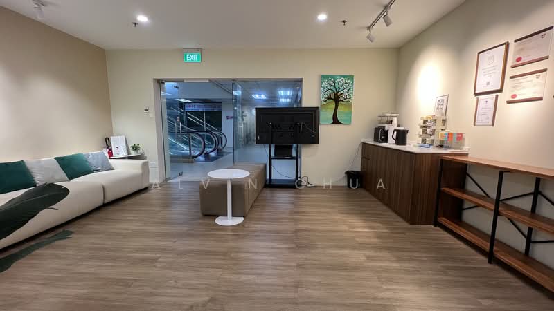 Beauty World Plaza, 140 Upper Bukit Timah Road, 1,119 sqft, Mall Shop For Rent, by Alvin Chua, 500206731 - Living Room - CommercialGuru.com.sg