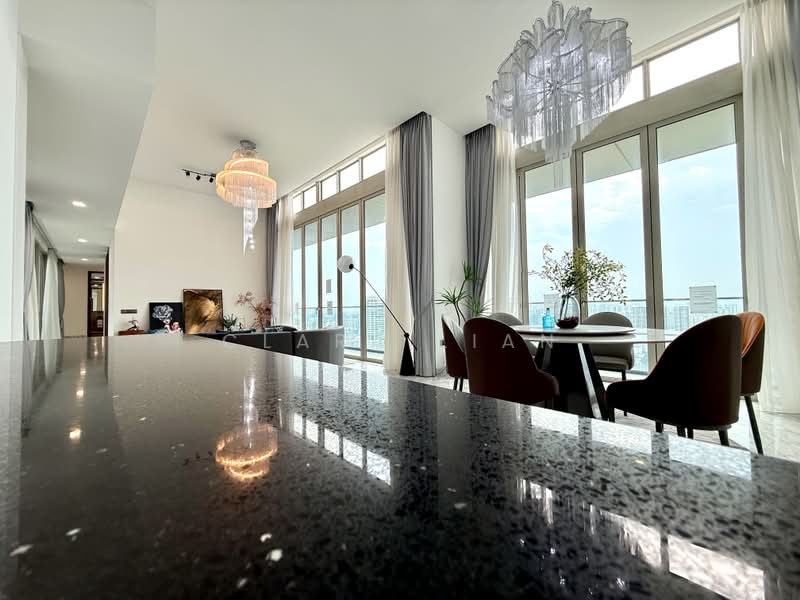 Kallang Riverside, 51 Kampong Bugis, 3 Bedrooms, 2,508 sqft, Condominium For Sale, by Clara Lian, 500206734 - Living Room - PropertyGuru.com.sg
