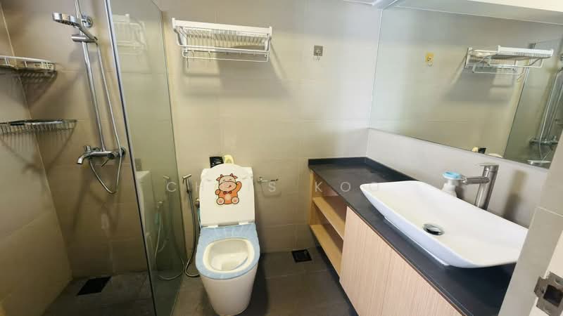 204A Compassvale Drive, 204A Compassvale Drive, Hougang / Punggol / Sengkang, 3 Bedrooms, 1,184 sqft, HDB Flat For Rent, by Chris Koo, 500206748 - Bathroom - PropertyGuru.com.sg