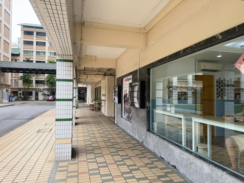 HDB Shop at 927 Yishun Central for Takeover, , 355 sqft, Shop / Shophouse For Rent, by Nigel Eng, 500206754 - Exterior - CommercialGuru.com.sg