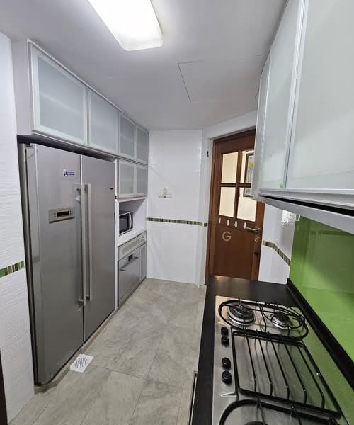 The Bayshore, 34 Bayshore Road, 3 Bedrooms, 1,227 sqft, Condominium For Rent, by Mark G, 500206755 - Kitchen - PropertyGuru.com.sg