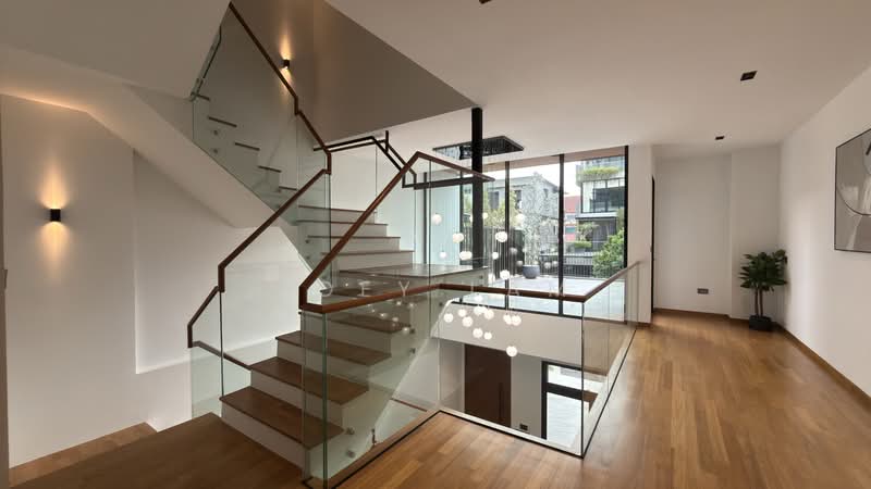 A BRAND NEW 3 STOREY INTERMEDIATE TERRACE WITH AN ATTIC AND LIFT, Sembawang / Yishun, 5 Bedrooms, 4,834 sqft, Terraced House For Sale, by Joey Lam, 500206761 - Interior - PropertyGuru.com.sg