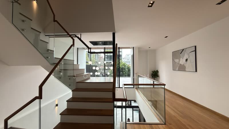 A BRAND NEW 3 STOREY INTERMEDIATE TERRACE WITH AN ATTIC AND LIFT, Sembawang / Yishun, 5 Bedrooms, 4,834 sqft, Terraced House For Sale, by Joey Lam, 500206761 - Interior - PropertyGuru.com.sg