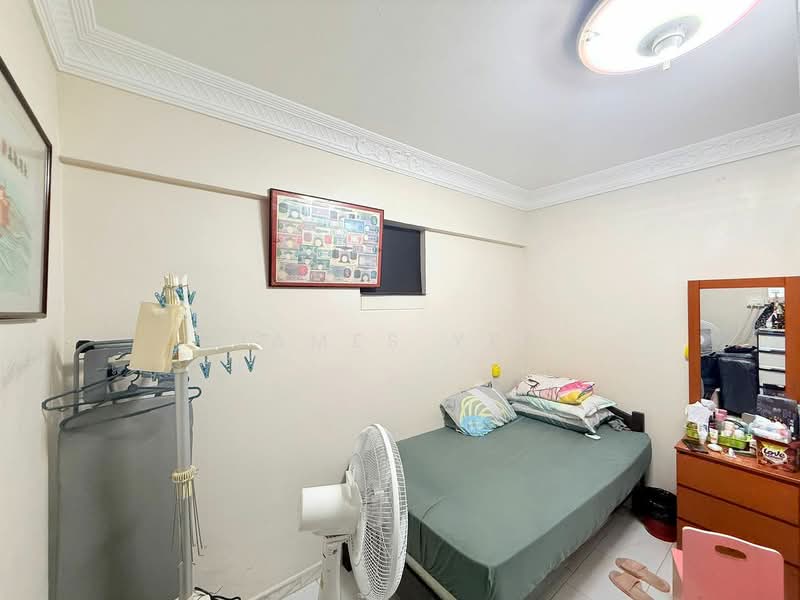 943 Jurong West Street 91, 943 Jurong West Street 91, 4 Bedrooms, 1,421 sqft, HDB Flat For Sale, by James Yeo, 500206763 - Bedroom - PropertyGuru.com.sg