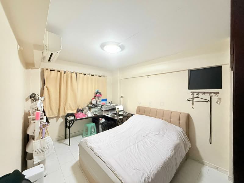 943 Jurong West Street 91, 943 Jurong West Street 91, 4 Bedrooms, 1,421 sqft, HDB Flat For Sale, by James Yeo, 500206763 - Bedroom - PropertyGuru.com.sg