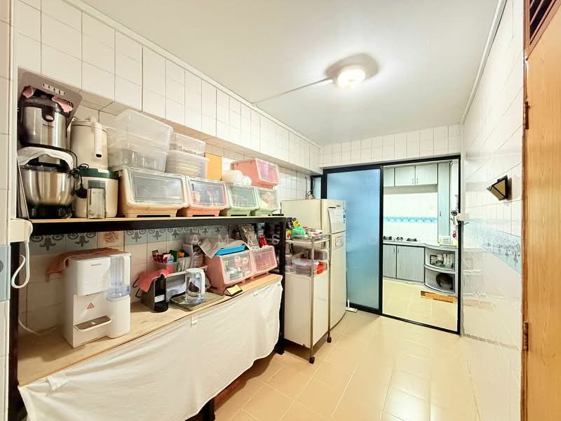 943 Jurong West Street 91, 943 Jurong West Street 91, 4 Bedrooms, 1,421 sqft, HDB Flat For Sale, by James Yeo, 500206763 - Kitchen - PropertyGuru.com.sg