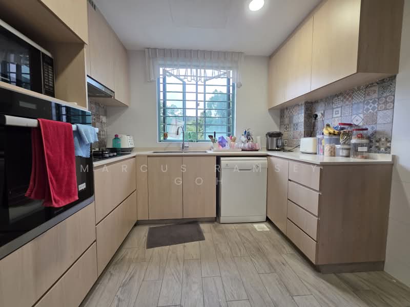 Merawoods, , 3 Bedrooms, 1,345 sqft, Condominium For Sale, by Marcus Ramsey Goh, 500206764 - Kitchen - PropertyGuru.com.sg