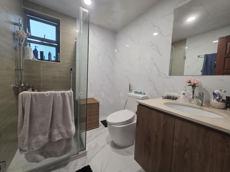 Merawoods, , 3 Bedrooms, 1,345 sqft, Condominium For Sale, by Marcus Ramsey Goh, 500206764 - Bathroom - PropertyGuru.com.sg