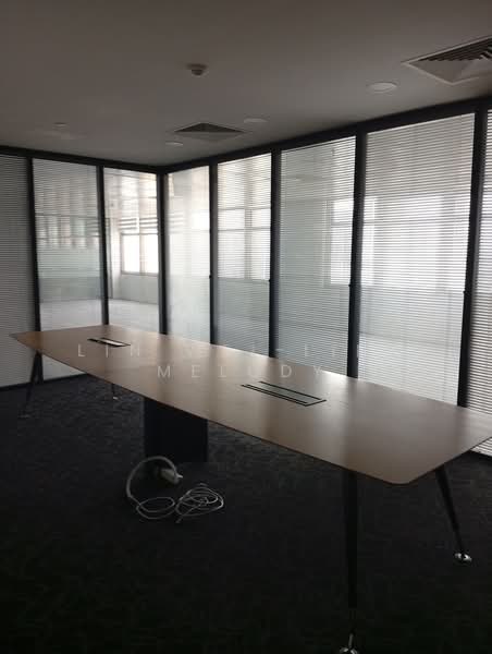 Peninsula Plaza, 111 North Bridge Road, 3,552 sqft, Other Retail For Rent, by Lin Wei-ling Melody, 500206768 - Interior - CommercialGuru.com.sg