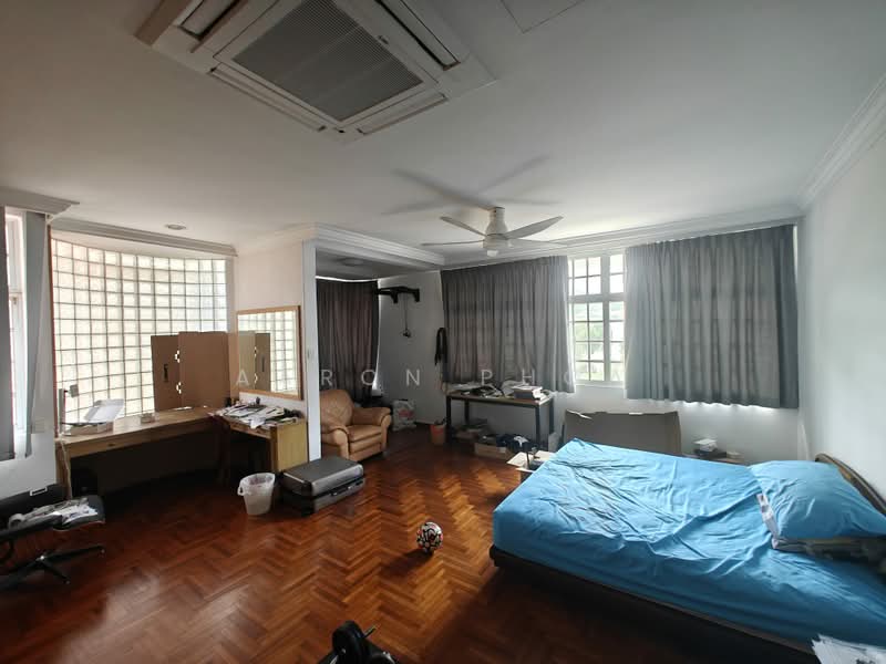 Hua Guan Ave, Sian Tuan Ave, , 7 Bedrooms, 5,000 sqft, Semi-Detached House For Sale, by Aaron Phoa, 500206770 - Bedroom - PropertyGuru.com.sg