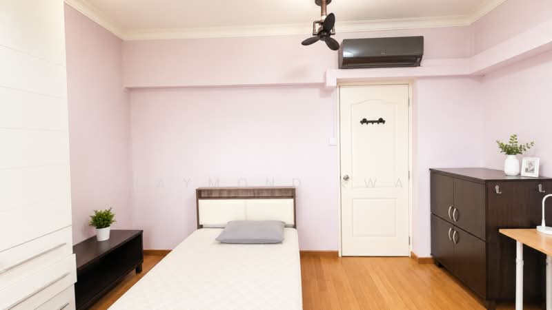 559 Jurong West Street 42, 559 Jurong West Street 42, 4 Bedrooms, 1,496 sqft, HDB Flat For Sale, by Raymond Kwa, 500206771 - Bedroom - PropertyGuru.com.sg