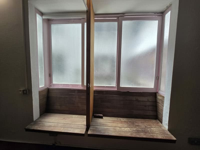 Tiong Bahru Bachelor Pad, Tiong Bahru, Yong Siak Street, 2 Bedrooms, 1,075 sqft, Conservation House For Rent, by Susan Prior, 500206779 - Interior - PropertyGuru.com.sg