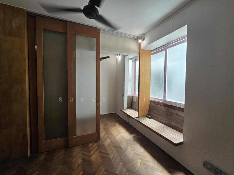 Tiong Bahru Bachelor Pad, Tiong Bahru, Yong Siak Street, 2 Bedrooms, 1,075 sqft, Conservation House For Rent, by Susan Prior, 500206779 - Interior - PropertyGuru.com.sg