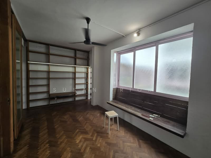 Tiong Bahru Bachelor Pad, Tiong Bahru, Yong Siak Street, 2 Bedrooms, 1,075 sqft, Conservation House For Rent, by Susan Prior, 500206779 - Interior - PropertyGuru.com.sg