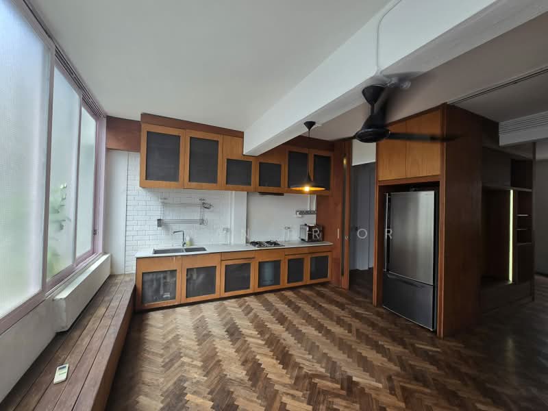 Tiong Bahru Bachelor Pad, Tiong Bahru, Yong Siak Street, 2 Bedrooms, 1,075 sqft, Conservation House For Rent, by Susan Prior, 500206779 - PropertyGuru.com.sg
