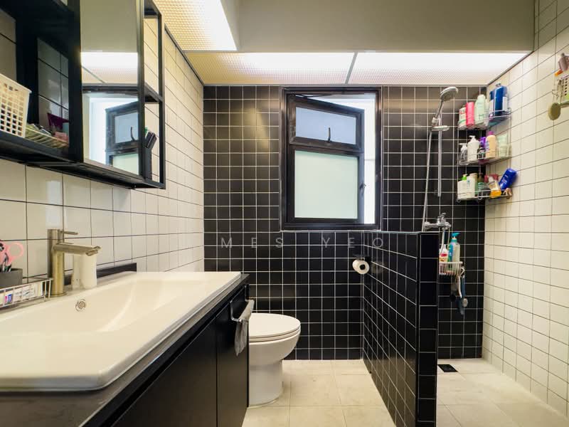 112B Alkaff Crescent, 112B Alkaff Crescent, 3 Bedrooms, 1,001 sqft, HDB Flat For Sale, by James Yeo, 500206780 - Bathroom - PropertyGuru.com.sg