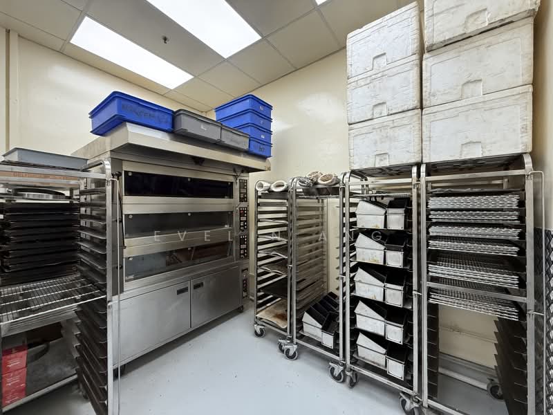KA Foodlink, 171 Kampong Ampat, 721 sqft, Light Industrial (B1) For Rent, by Evelin Ang, 500206781 - Kitchen - CommercialGuru.com.sg