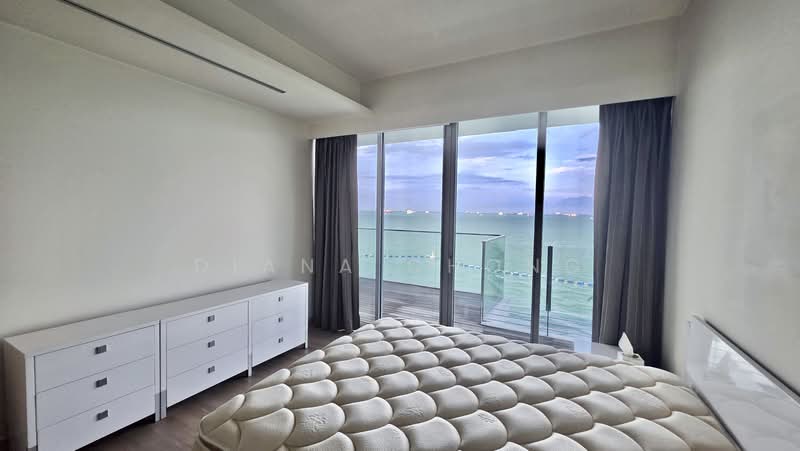 The Azure, 201 Ocean Drive, 3 Bedrooms, 1,743 sqft, Condominium For Sale, by Diana Chong, 500206782 - Bedroom - PropertyGuru.com.sg