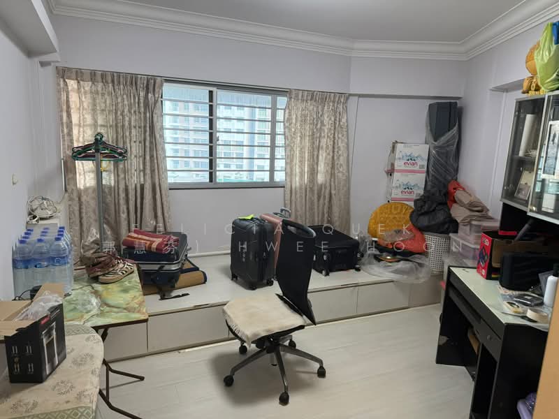 137 Lorong Ah Soo, 137 Lorong Ah Soo, 3 Bedrooms, 1,119 sqft, HDB Flat For Sale, by Felicia Quek (郭慧芬) Hwee Hoon, 500206789 - Interior - PropertyGuru.com.sg