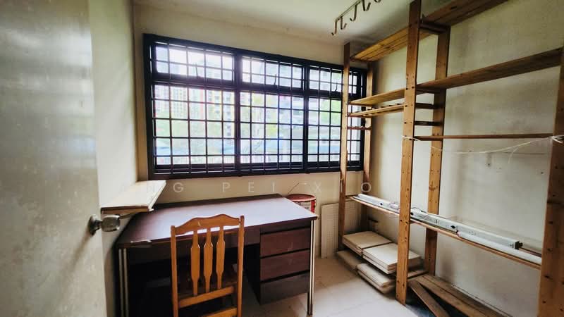 118 Lorong 1 Toa Payoh, 118 Lorong 1 Toa Payoh, 2 Bedrooms, 700 sqft, HDB Flat For Sale, by Ang Pei Xiong, 500206796 - Study - PropertyGuru.com.sg