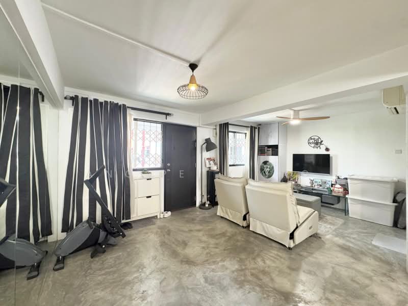 130 Bukit Merah View, 130 Bukit Merah View, 2 Bedrooms, 700 sqft, HDB Flat For Sale, by Ang Pei Xiong, 500206804 - Living Room - PropertyGuru.com.sg