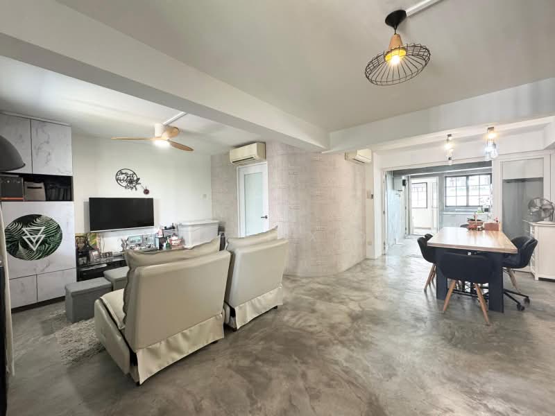 130 Bukit Merah View, 130 Bukit Merah View, 2 Bedrooms, 700 sqft, HDB Flat For Sale, by Ang Pei Xiong, 500206804 - Living Room - PropertyGuru.com.sg