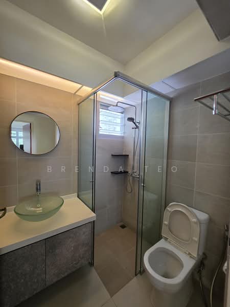 95C Henderson Road, 95C Henderson Road, 3 Bedrooms, 1,216 sqft, HDB Flat For Sale, by Brenda Teo, 500206806 - Bathroom - PropertyGuru.com.sg