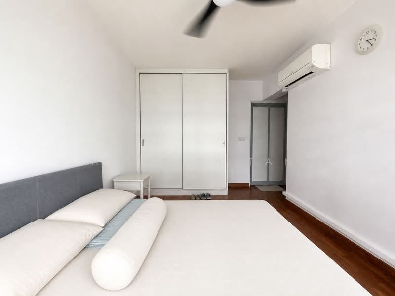 289B Punggol Place, 289B Punggol Place, 3 Bedrooms, 1,055 sqft, HDB Flat For Rent, by Heinrich Tan (陈少洪), 500206819 - Master Bedroom - PropertyGuru.com.sg