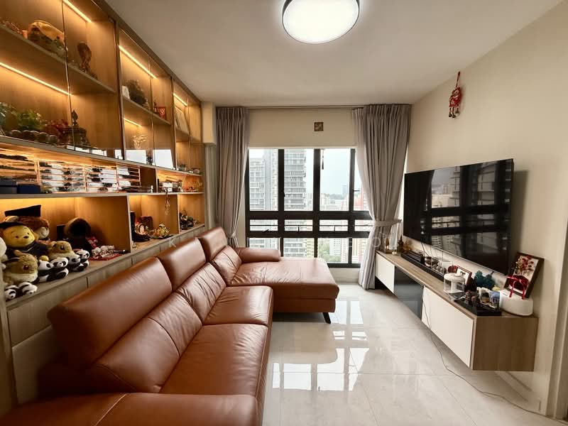 94 Dawson Road, 94 Dawson Road, 3 Bedrooms, 893 sqft, HDB Flat For Sale, by Kenny Yeo, 500206824 - Living Room - PropertyGuru.com.sg