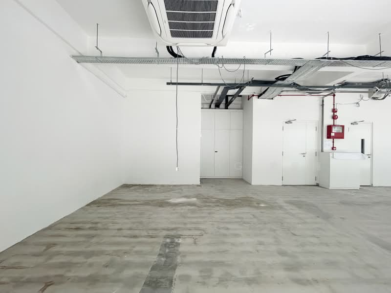 Jurong Gateway Road, Jurong Gateway Road, 370 sqft, Shop / Shophouse For Rent, by Faith Huang 黄愛雁, 500206828 - Interior - CommercialGuru.com.sg