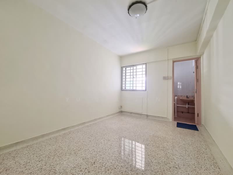 330 Clementi Avenue 2, 330 Clementi Avenue 2, Room Rental, 150 sqft, HDB Flat For Rent, by Yu Jia Jun, 500206830 - PropertyGuru.com.sg
