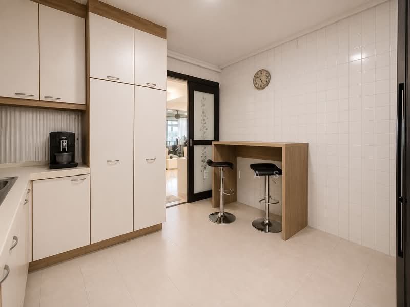 183 Pasir Ris Street 11, 183 Pasir Ris Street 11, 4 Bedrooms, 1,334 sqft, HDB Flat For Sale, by Lisa Elias, 500206831 - Kitchen - PropertyGuru.com.sg