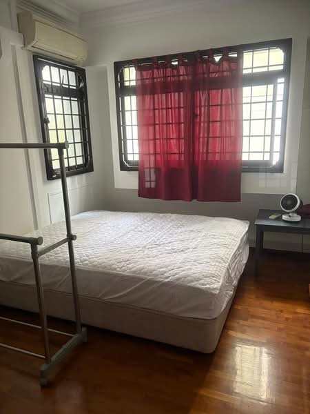 182 Stirling Road, 182 Stirling Road, Room Rental, 200 sqft, HDB Flat For Rent, by Roger TTK, 500206845 - Bedroom - PropertyGuru.com.sg