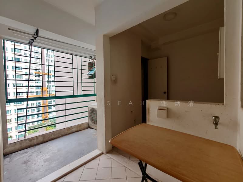 Evergreen Park, 31 Hougang Avenue 7, 3 Bedrooms, 1,173 sqft, Condominium For Sale, by Kenny Seah 谢炳清, 500206871 - Balcony - PropertyGuru.com.sg
