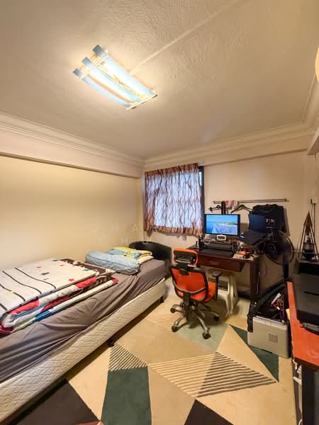 20 Lorong 7 Toa Payoh, 20 Lorong 7 Toa Payoh, 2 Bedrooms, 721 sqft, HDB Flat For Sale, by Charman Chuang, 500206901 - Bedroom - PropertyGuru.com.sg