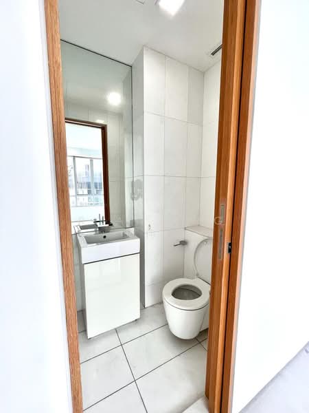 The Vermont On Cairnhill, 12A Cairnhill Rise, 5 Bedrooms, 4,435 sqft, Apartment For Sale, by Ryan Ong 王伟信, 500206905 - Bathroom - PropertyGuru.com.sg